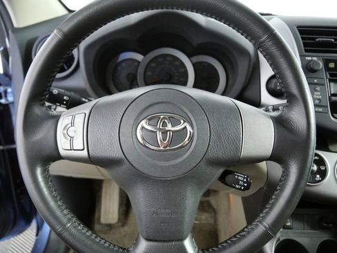 Used 2006 Toyota RAV4 Limited AWD/4WD image 21