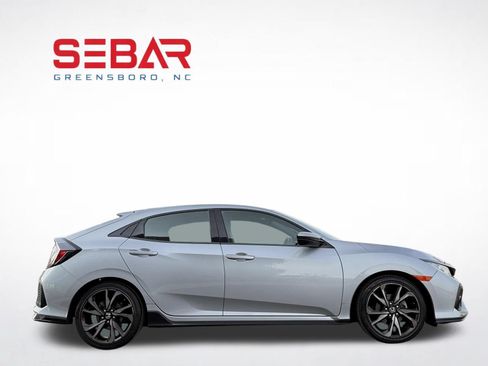 Used 2018 Honda Civic Sport image 8