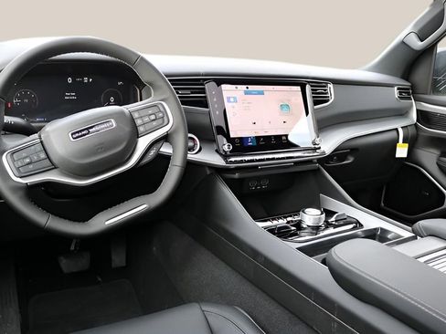 New 2026 Jeep Grand Wagoneer Limited AWD/4WD image 15