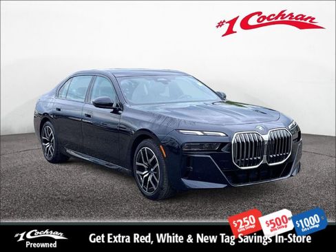 Used 2025 BMW 740i xDrive w/ Premium Package AWD/4WD image 1