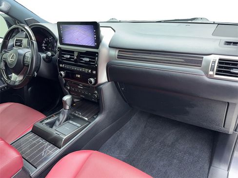 Used 2022 Lexus GX 460 Premium w/ Premium Plus Package image 44