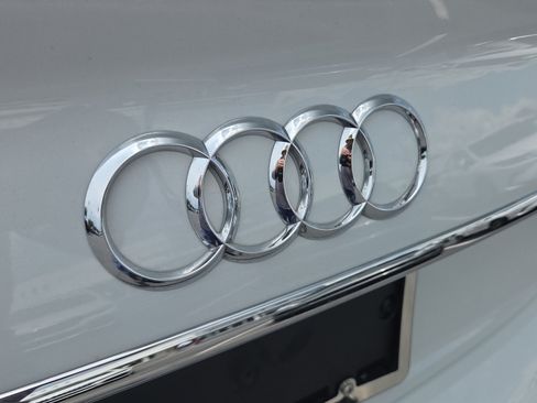Used 2023 Audi A4 2.0T Premium w/ Convenience Package AWD/4WD image 33