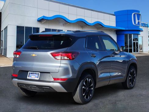 Used 2022 Chevrolet TrailBlazer LT image 5