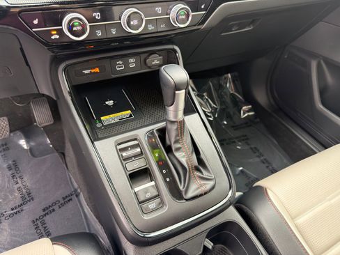 Used 2024 Honda CR-V Sport Touring image 27