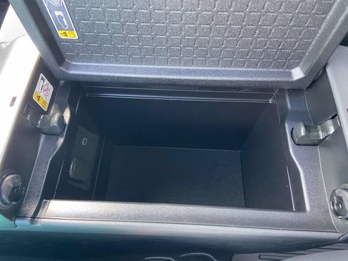 Used 2026 Toyota RAV4 XSE w/ Panoramic Sun Roof Package AWD/4WD image 30
