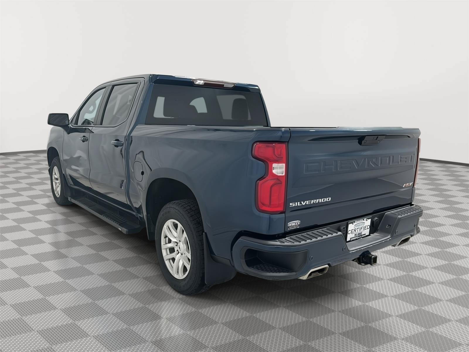 Used 2022 Chevrolet Silverado 1500 RST AWD/4WD image 3