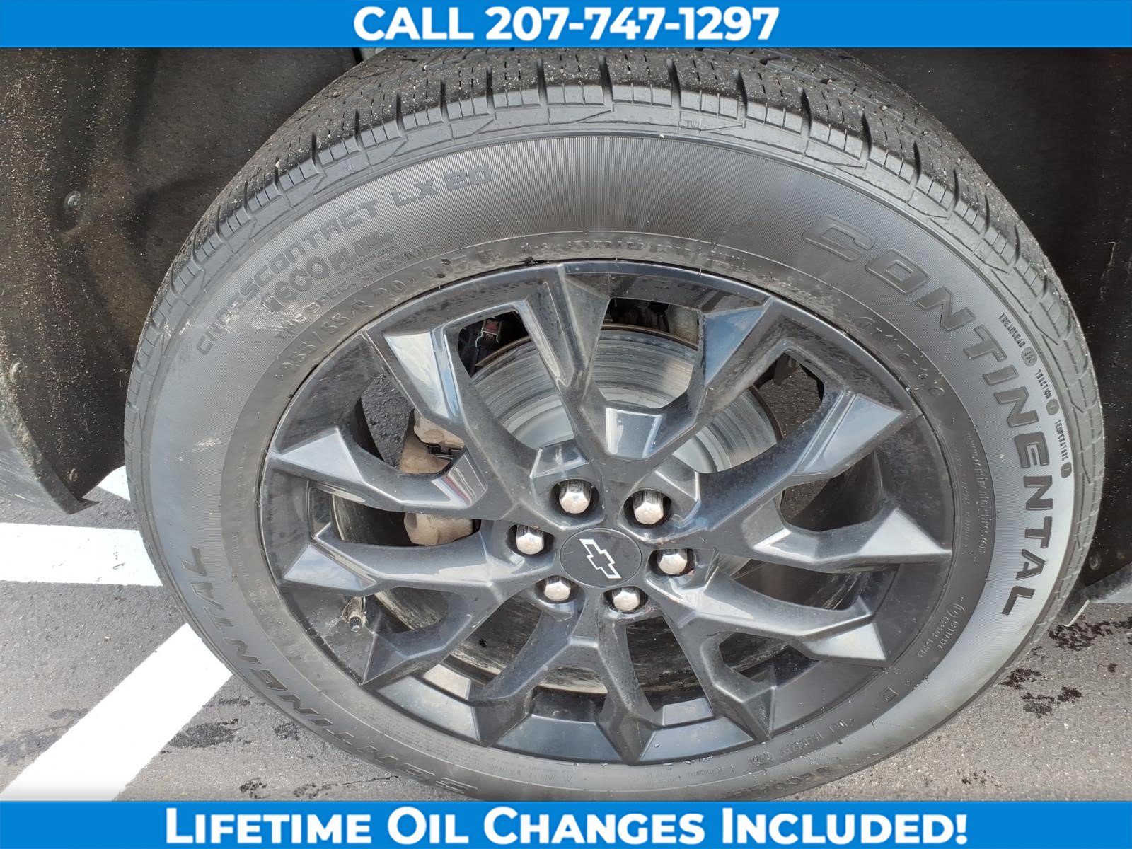 Used 2024 Chevrolet Traverse LT w/ Midnight/Sport Edition AWD/4WD image 11