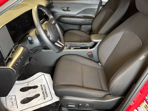 Used 2024 Hyundai Kona SEL image 19