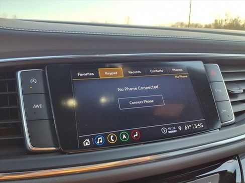 Used 2024 Buick Enclave Premium image 63