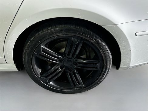 Used 2017 Volkswagen CC R-Line Executive image 30