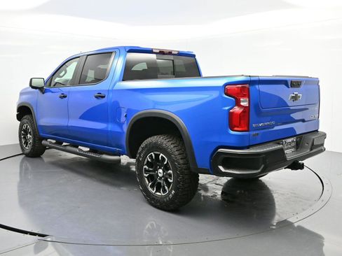 Used 2025 Chevrolet Silverado 1500 ZR2 w/ Technology Package image 5