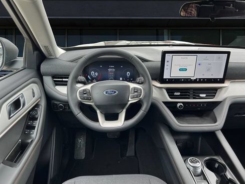 New 2026 Ford Explorer Active AWD/4WD image 12