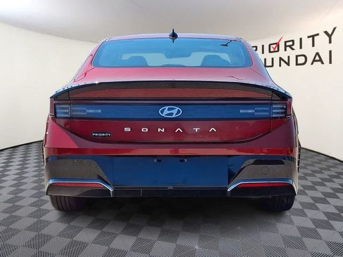 Used 2024 Hyundai Sonata SEL FWD image 5