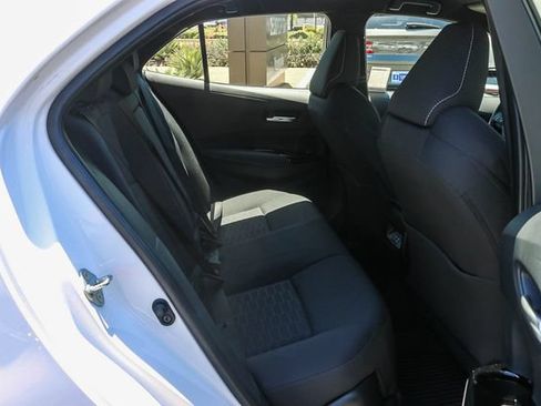 Used 2025 Toyota Corolla SE w/ SE Package FWD image 21