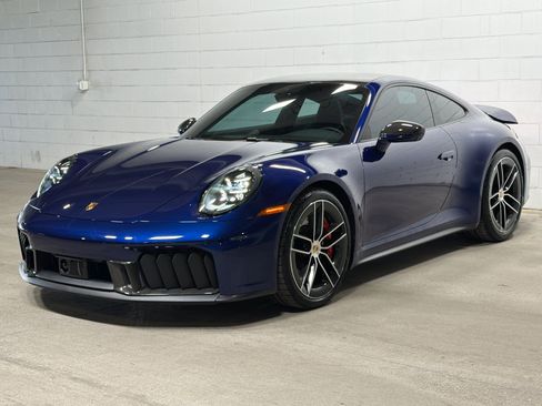 Certified 2025 Porsche 911 Carrera 4 GTS AWD/4WD image 1