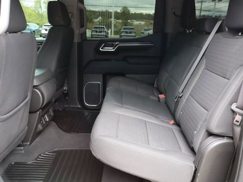 Used 2023 Chevrolet Silverado 1500 RST w/ Z71 Off-Road Package AWD/4WD image 41