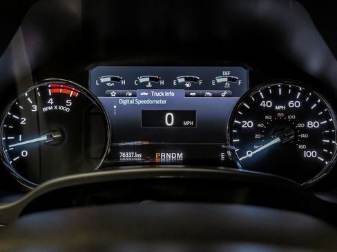 Used 2020 Ford F250 Lariat w/ Lariat Ultimate Package AWD/4WD image 18