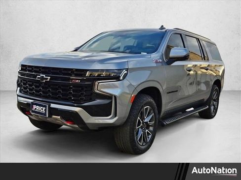 Used 2024 Chevrolet Suburban Z71 w/ Luxury Package image 1