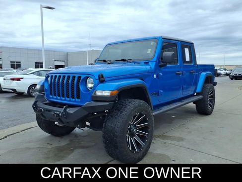 Used 2021 Jeep Gladiator Sport AWD/4WD image 4