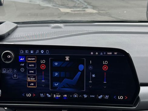 New 2026 Chevrolet Equinox EV RS FWD image 16