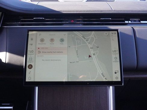 Used 2025 Land Rover Range Rover SE image 51