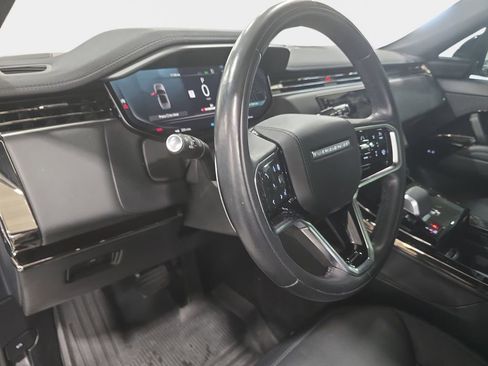 Used 2024 Land Rover Range Rover Sport SE AWD/4WD image 23
