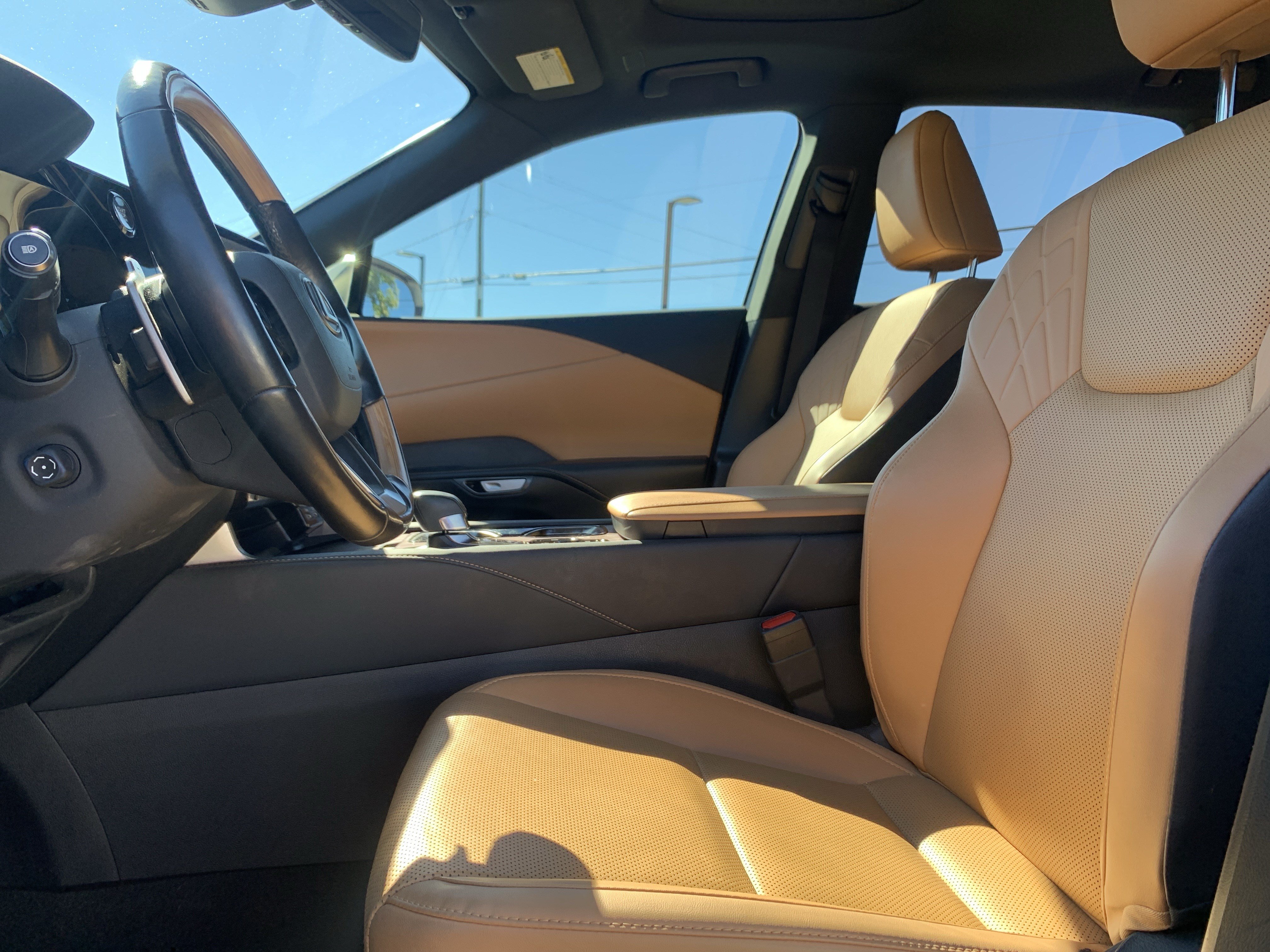 Used 2024 Lexus RX 350 Premium w/ Cold Area Package FWD image 16