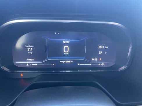 Used 2024 Chevrolet Suburban Premier image 24