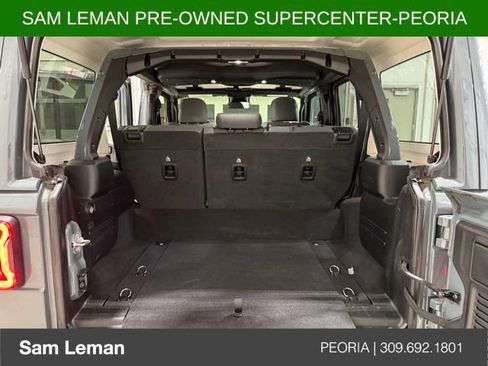 Used 2025 Jeep Wrangler Unlimited Sahara w/ Safety Group image 34