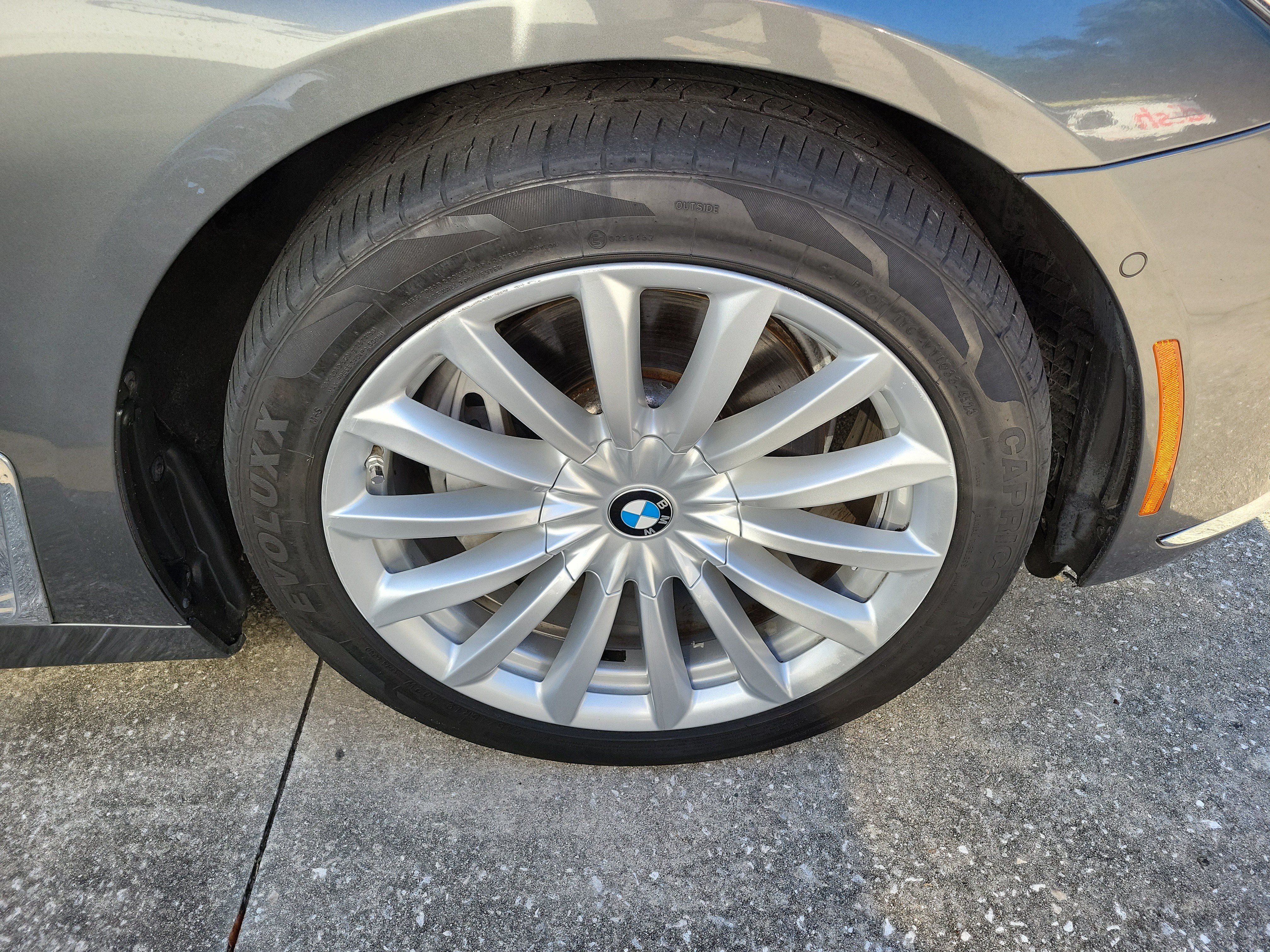 Used 2016 BMW 740i RWD image 5