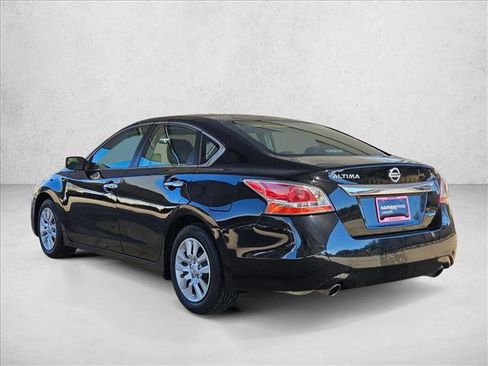 Used 2013 Nissan Altima 2.5 S image 8