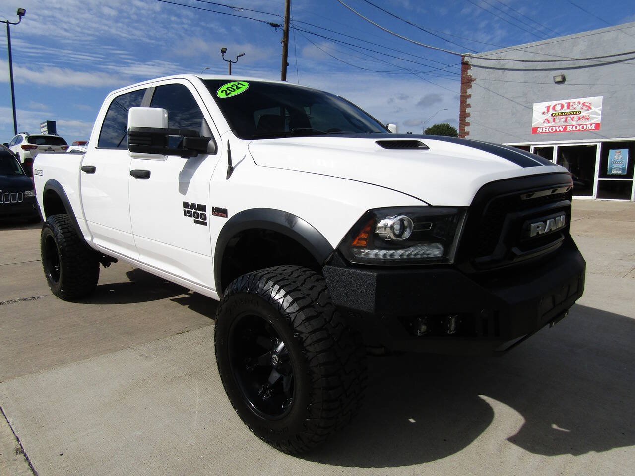 Used 2021 RAM 1500 Warlock AWD/4WD image 2