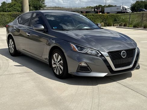 Used 2020 Nissan Altima 2.5 S image 12