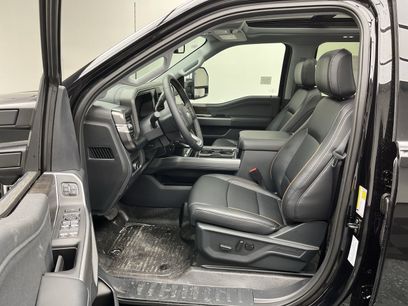New 2026 Ford F250 Lariat w/ Lariat Premium Package