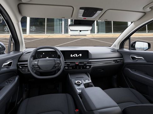 New 2026 Kia Sportage S image 14