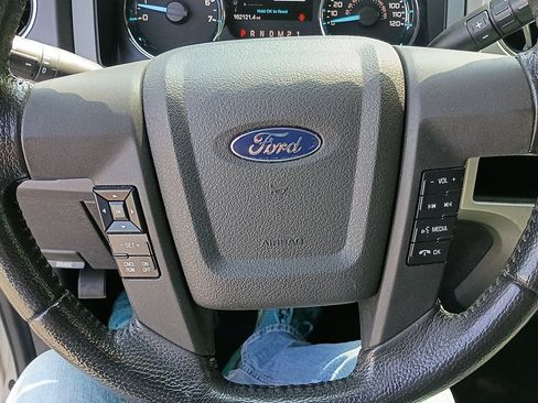 Used 2011 Ford F150 XLT w/ XLT Chrome Pkg AWD/4WD image 20