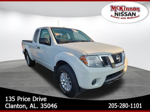 Used 2017 Nissan Frontier SV AWD/4WD image 1