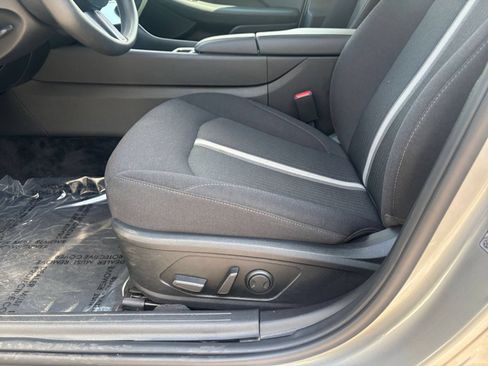 Used 2025 Hyundai Sonata SEL FWD image 22