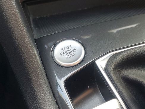 Used 2024 Volkswagen Tiguan S image 30