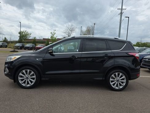 Used 2017 Ford Escape Titanium FWD image 6