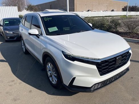 Used 2026 Honda CR-V EX image 3