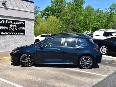 Used 2020 Toyota Corolla XSE image 3