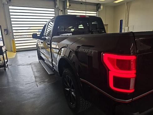 Used 2019 Ford F150 Lariat w/ Equipment Group 502A Luxury AWD/4WD image 4