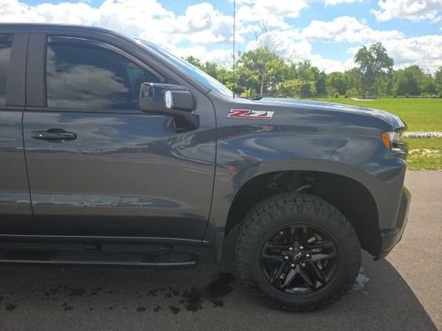 Used 2022 Chevrolet Silverado 1500 LT Trail Boss w/ Safety Package AWD/4WD image 5