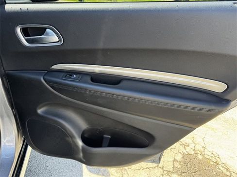 Certified 2020 Dodge Durango SXT w/ 3rd Row Seating Group image 16