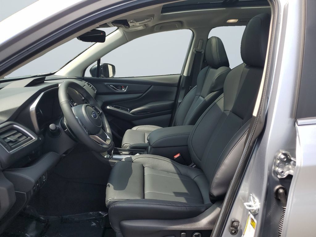Certified 2026 Subaru Ascent Limited AWD/4WD image 9