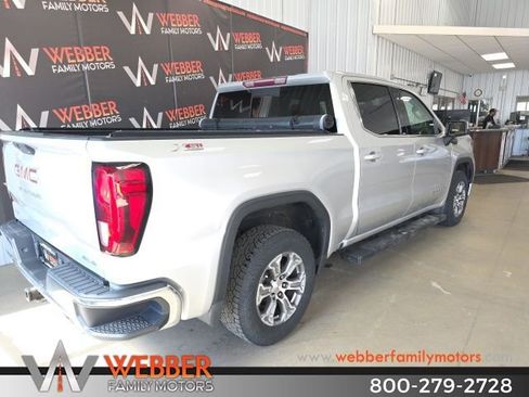 Used 2019 GMC Sierra 1500 SLE w/ SLE Value Package image 6