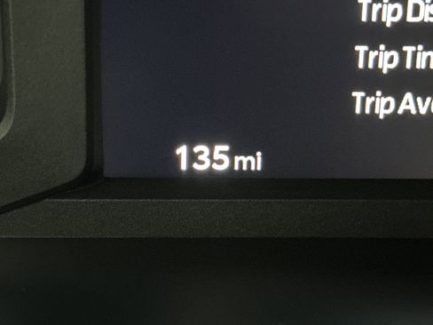 Certified 2025 Toyota Tacoma SR image 27