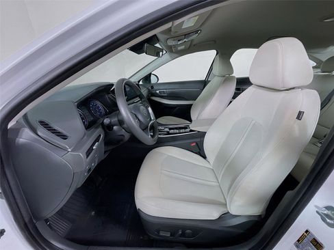 Used 2022 Hyundai Sonata SEL image 24