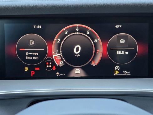 New 2026 Volkswagen Tiguan SE image 9